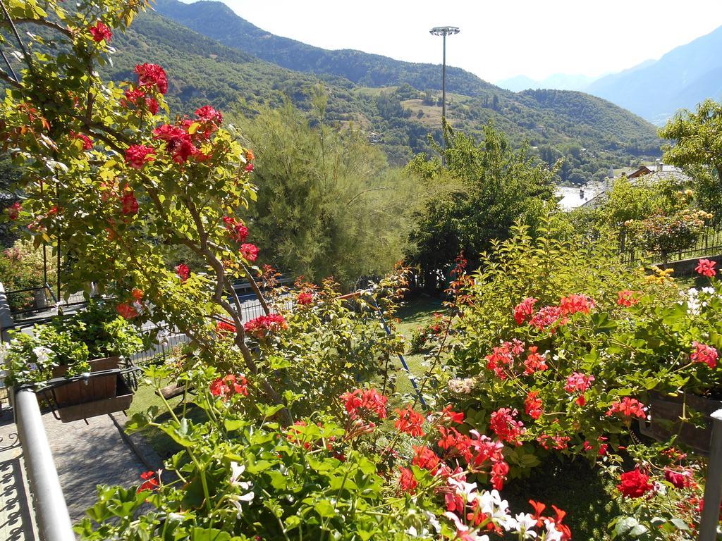 B&B Les Fleurs Gignod Eksteriør bilde
