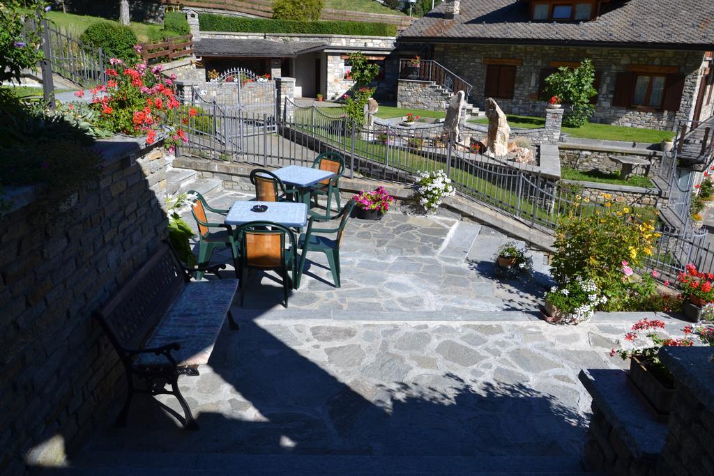 B&B Les Fleurs Gignod Eksteriør bilde